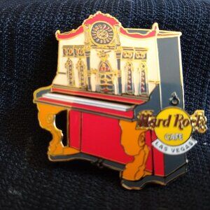 HARD ROCK CAFE PIN 2004 LAS VEGAS ROCKIN' PIANO SERIES LE 500
